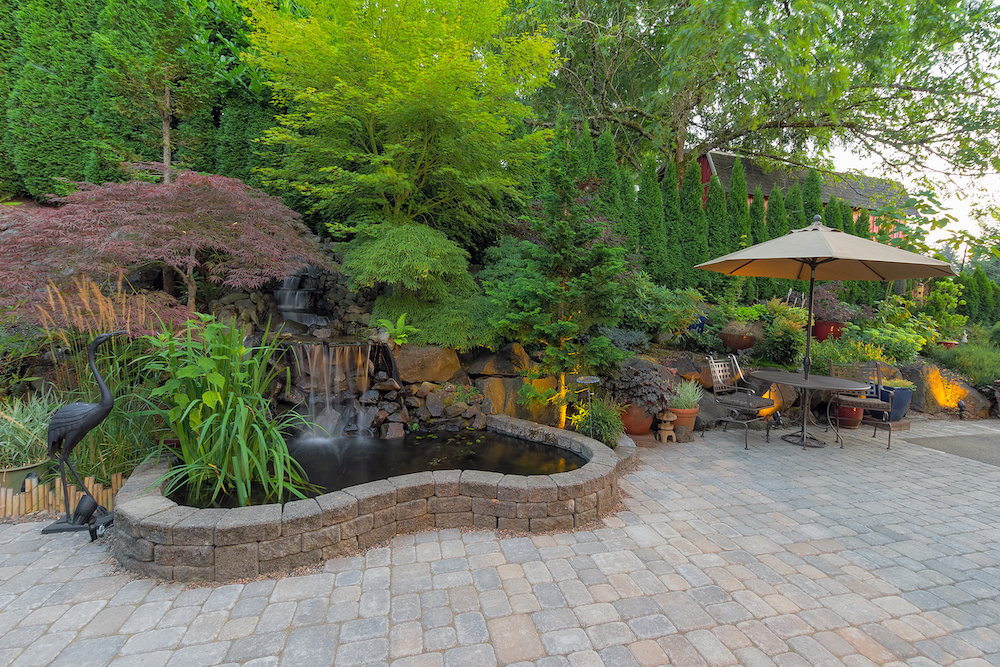 Landscaping-ideas-for-spring