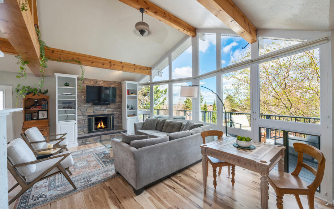 What Stays With the House? Fixtures, Appliances, and Other Items Buyers Should Clarify